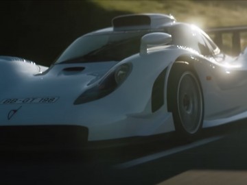  Porsche 911 GT1 Strassenversion opuściło muzeum